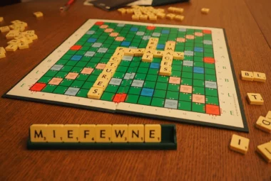 Jouer au scrabble